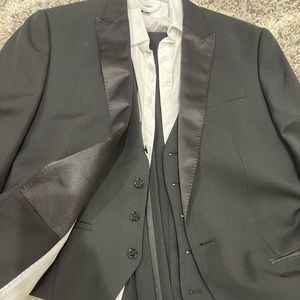 Men tux suit